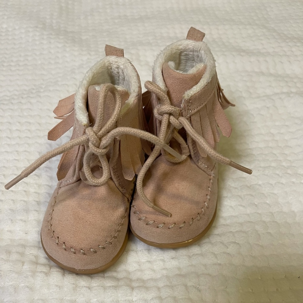 H&M 2.5-3.5 baby boots suede